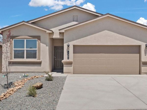1495 Las Colinas Road NW, Los Lunas, NM 87031