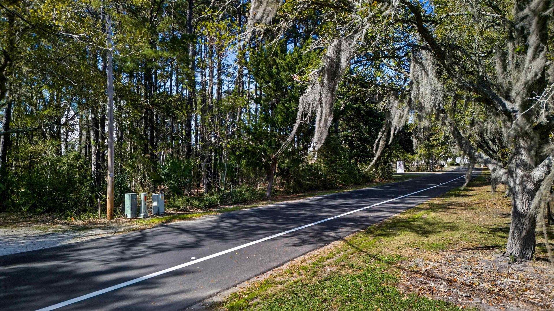 Lot 18 Luvan Blvd.  Photo 13
