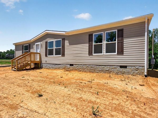 451 Salem Rd, Mcminnville, TN 37110