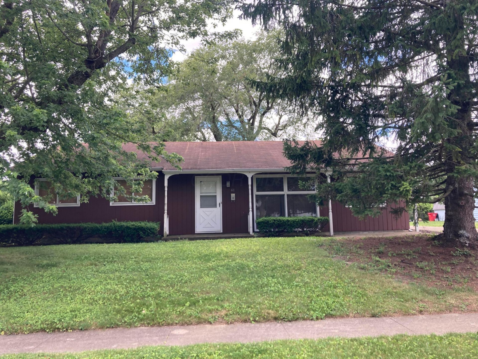 61 Arlington Avenue , London, OH 43140 Main Photo