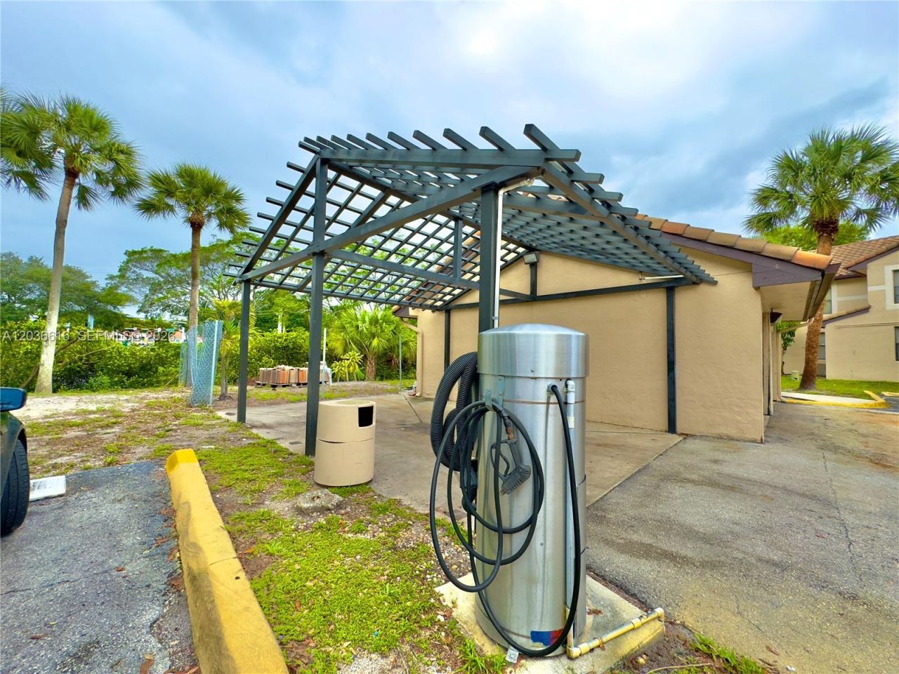 4581 W Mcnab Rd , Unit 12, Pompano Beach, FL 33069 Photo