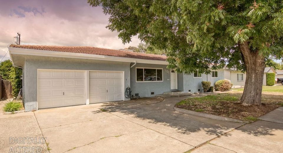 1121 Brookside Rd, Stockton, CA 95207 Photo