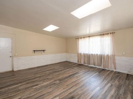 1121 Brookside Rd, Stockton, CA 95207 Photo