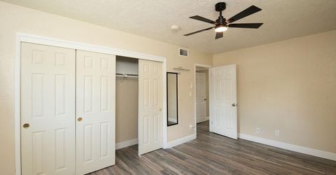 1121 Brookside Rd, Stockton, CA 95207 Photo
