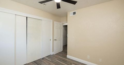 1121 Brookside Rd, Stockton, CA 95207 Photo