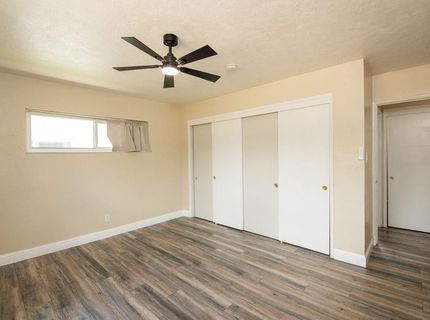 1121 Brookside Rd, Stockton, CA 95207 Photo