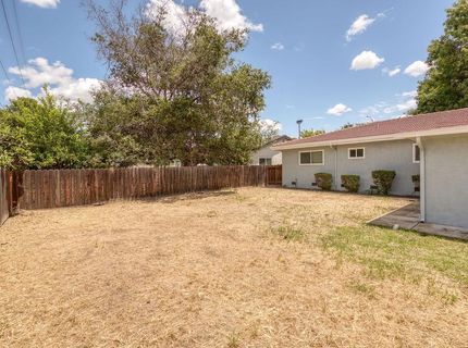 1121 Brookside Rd, Stockton, CA 95207 Photo
