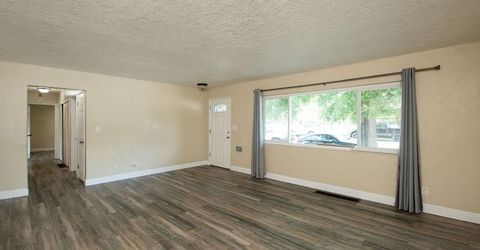 1121 Brookside Rd, Stockton, CA 95207 Photo
