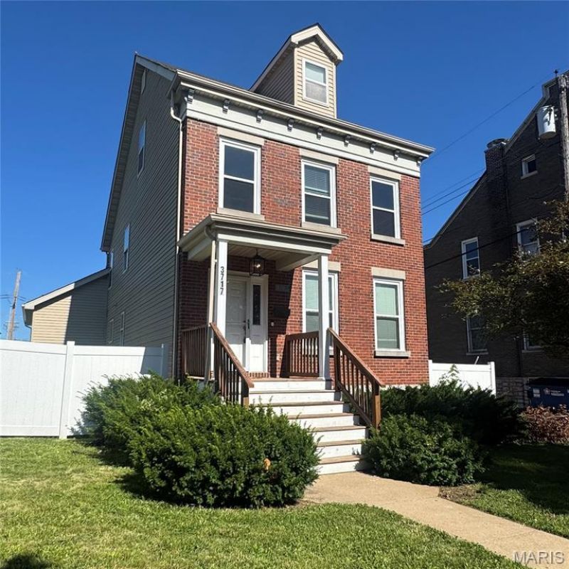 3717 Tennessee Avenue, Saint Louis, MO 63118 Main Photo