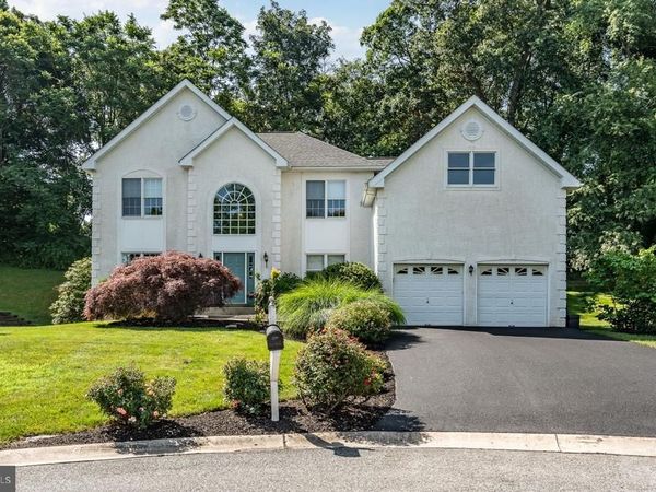 1361 WOODED KNOLLS, WEST CHESTER, PA 19382