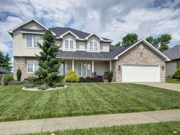 3669 N Oak Point Avenue , Springfield, MO 65803