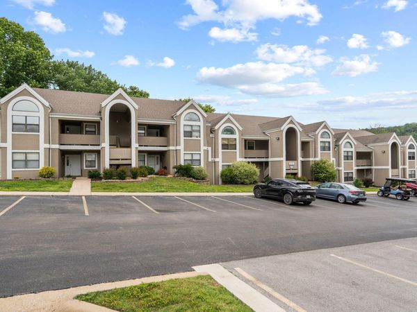 305 Wimbledon Drive , Unit 8, Branson, MO 65616