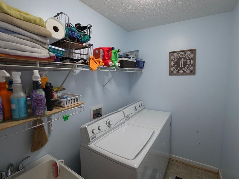 1361 Peregrine Way, Hamilton, OH 45013 Photo 18
