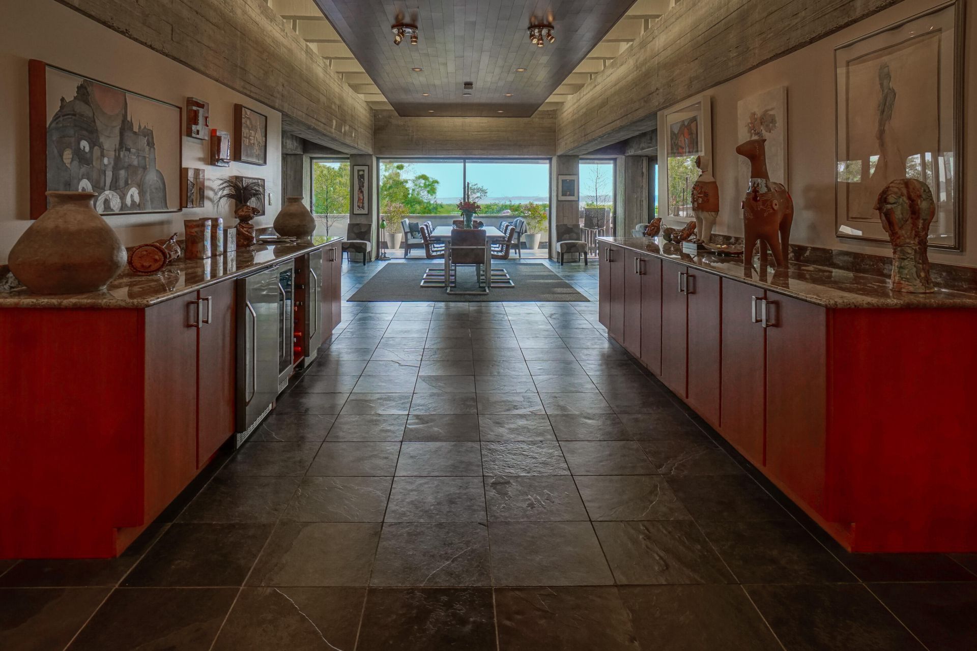 916 Bay Street Photo 17
