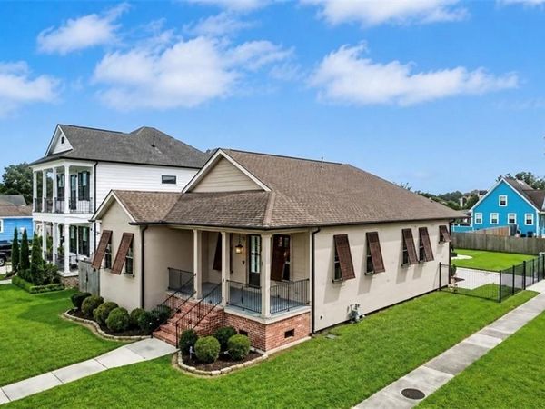 1828 FILMORE Avenue, New Orleans, LA 70122