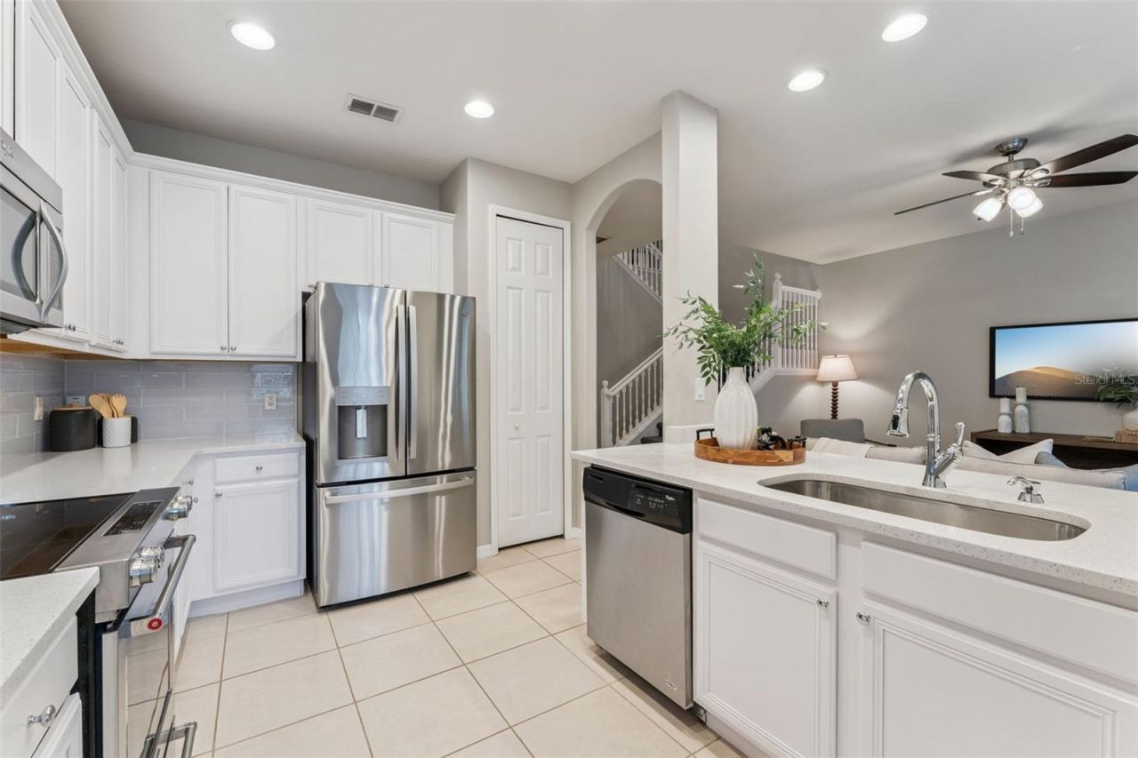 518 Terrace Spring Drive , Orlando, FL 32828 Photo