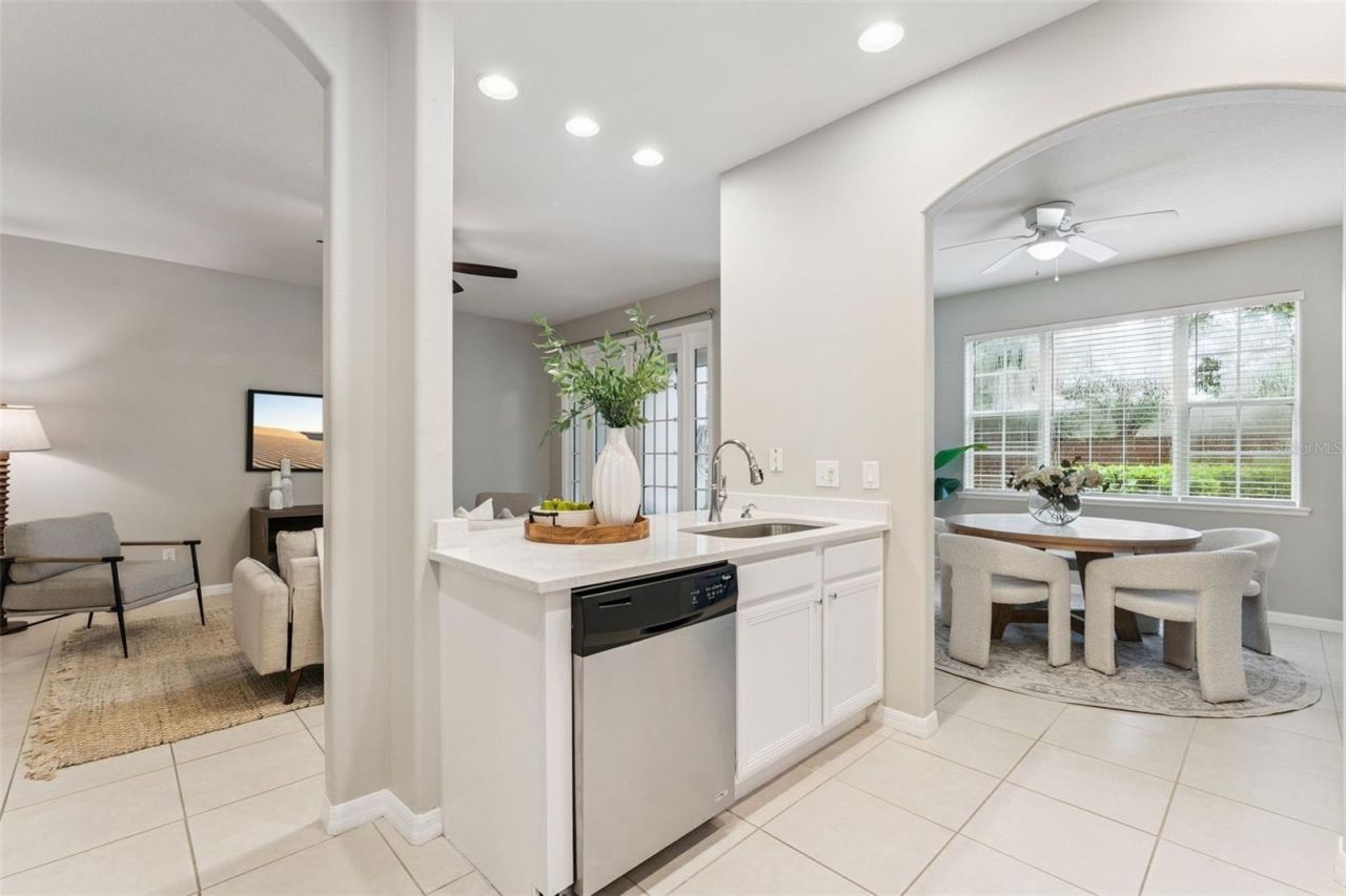 518 Terrace Spring Drive , Orlando, FL 32828 Photo