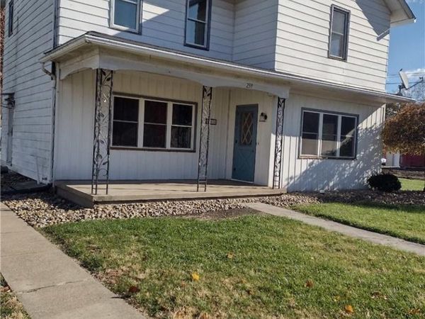 239 Kay St , Wampum, PA 16157