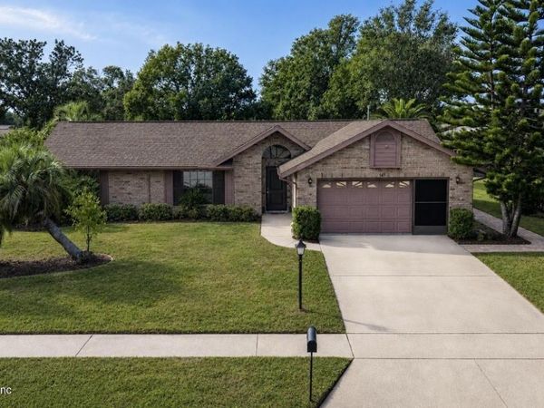 147 VILLAGE Lane, Daytona Beach, FL 32119