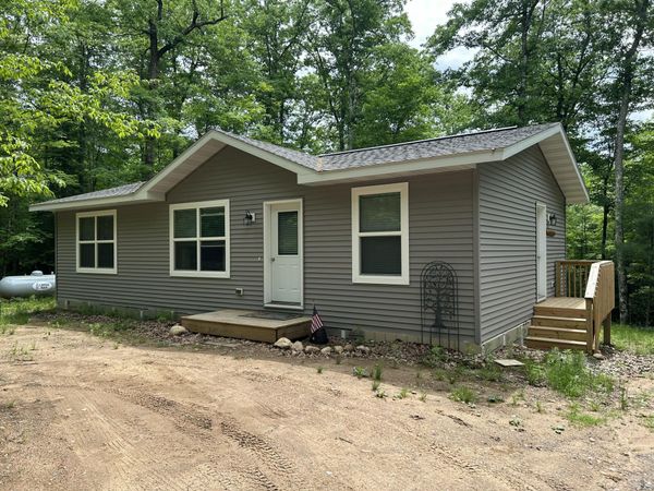9307 Sylvan Shore Dr, Hazelhurst, WI 54539