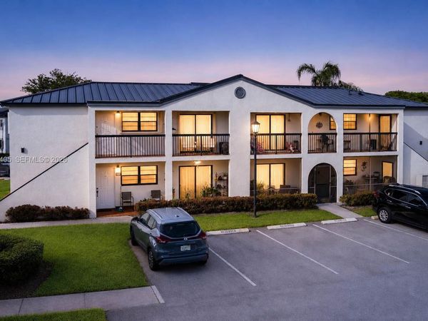 18226 Mediterranean Blvd , Unit 5-16, Hialeah, FL 33015