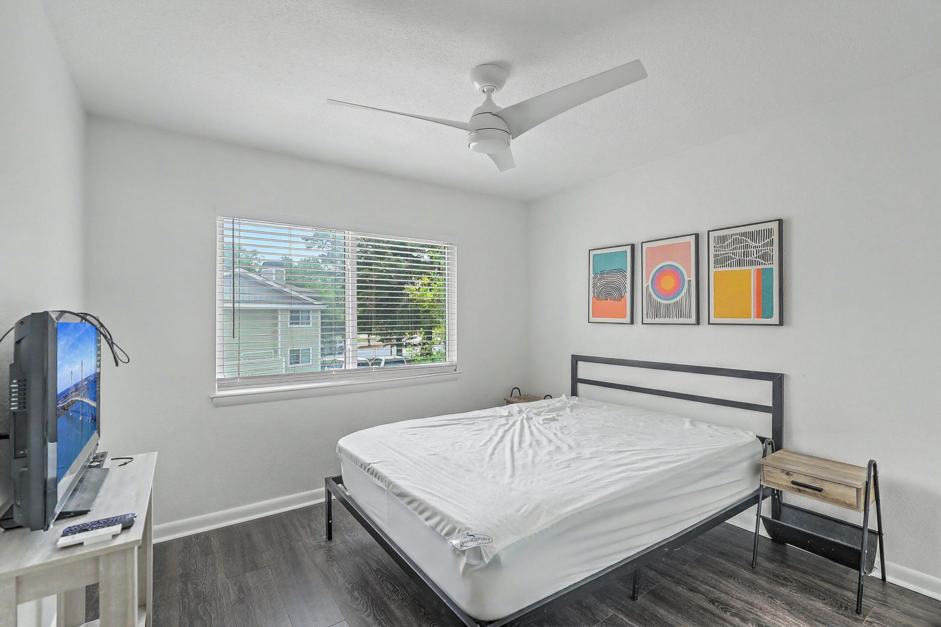 268 Alexandra Photo 19