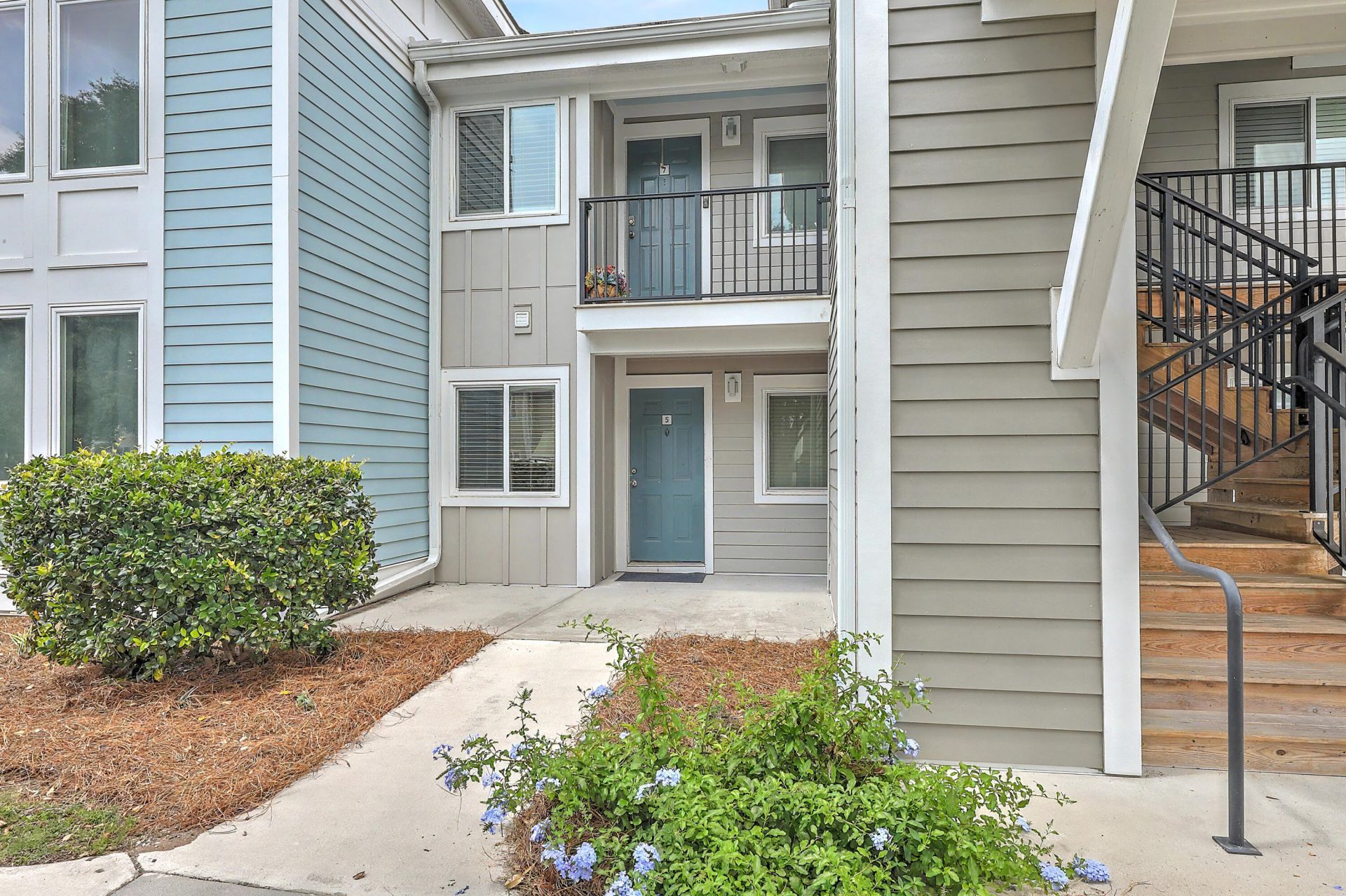 268 Alexandra Photo 4