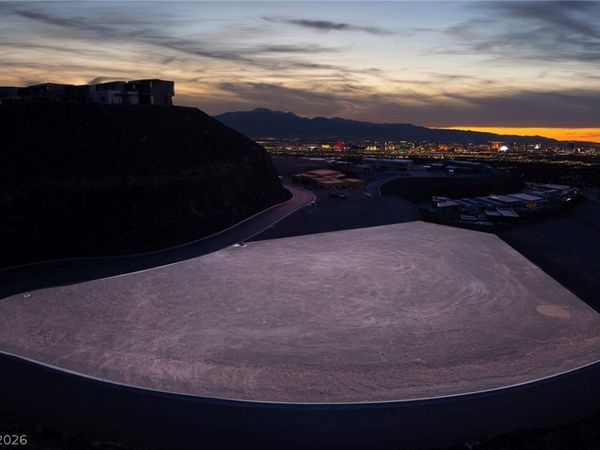 491 Rock Peak Drive , Henderson, NV 89012