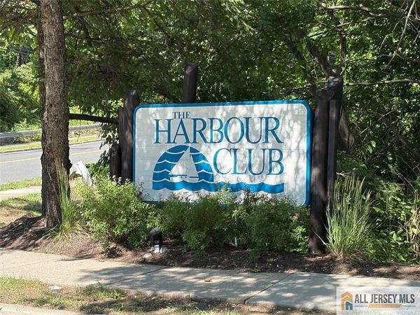 601 Sunshine Court , Parlin, NJ 08859