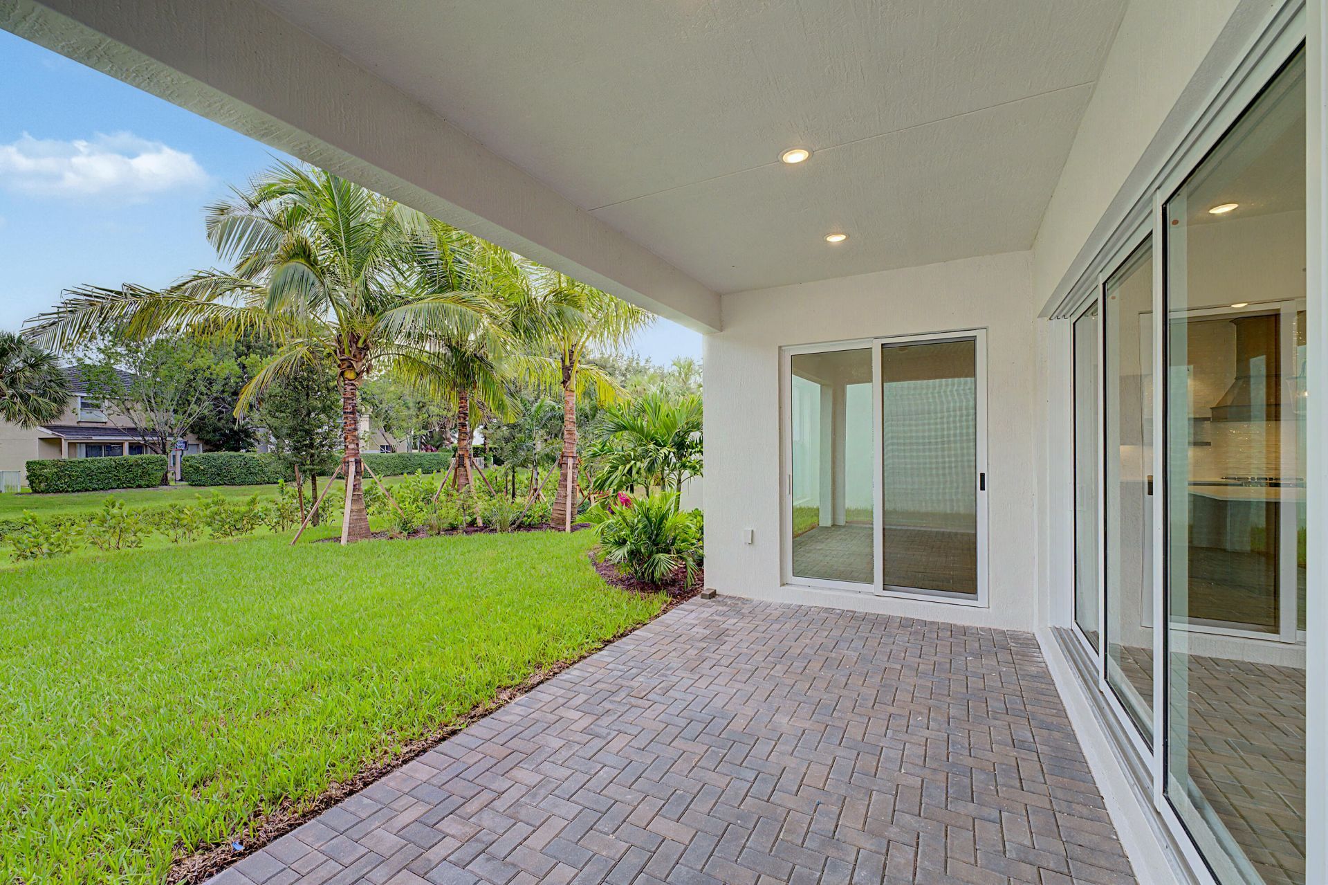 154 Parkside Way, Unit 14, Royal Palm Beach, FL 33414 Photo