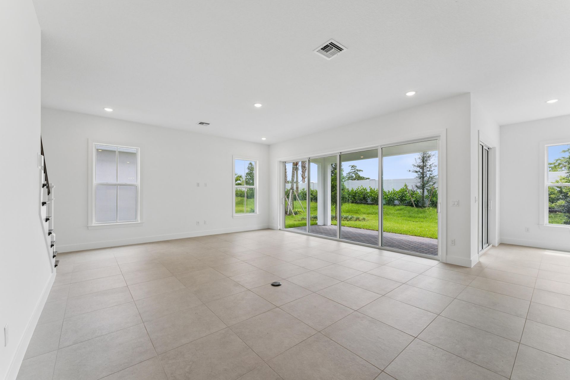 154 Parkside Way, Unit 14, Royal Palm Beach, FL 33414 Photo