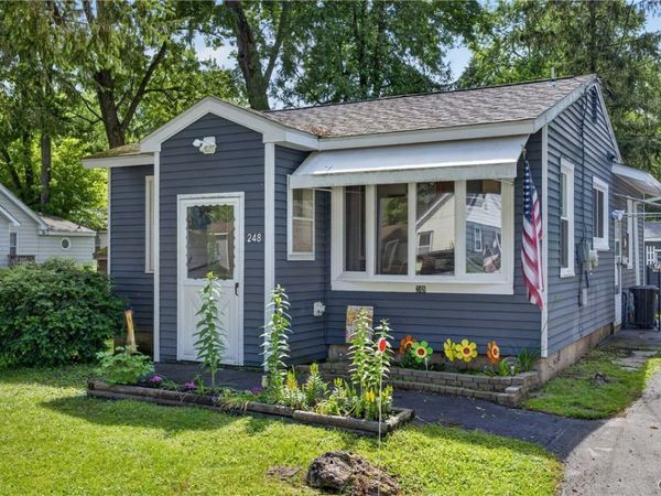 248 Esther Street , Minoa, NY 13116