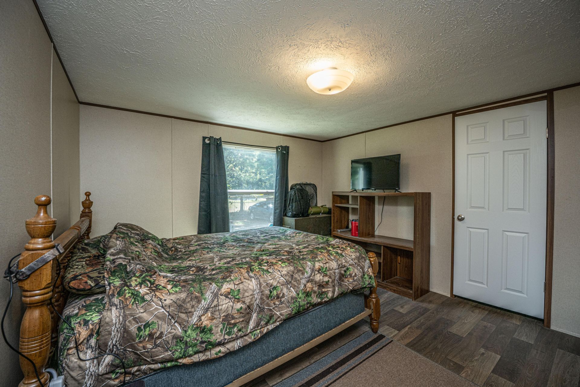 921 Fauling Road Photo 18