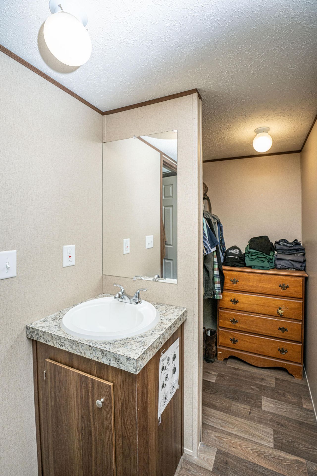 921 Fauling Road Photo 21