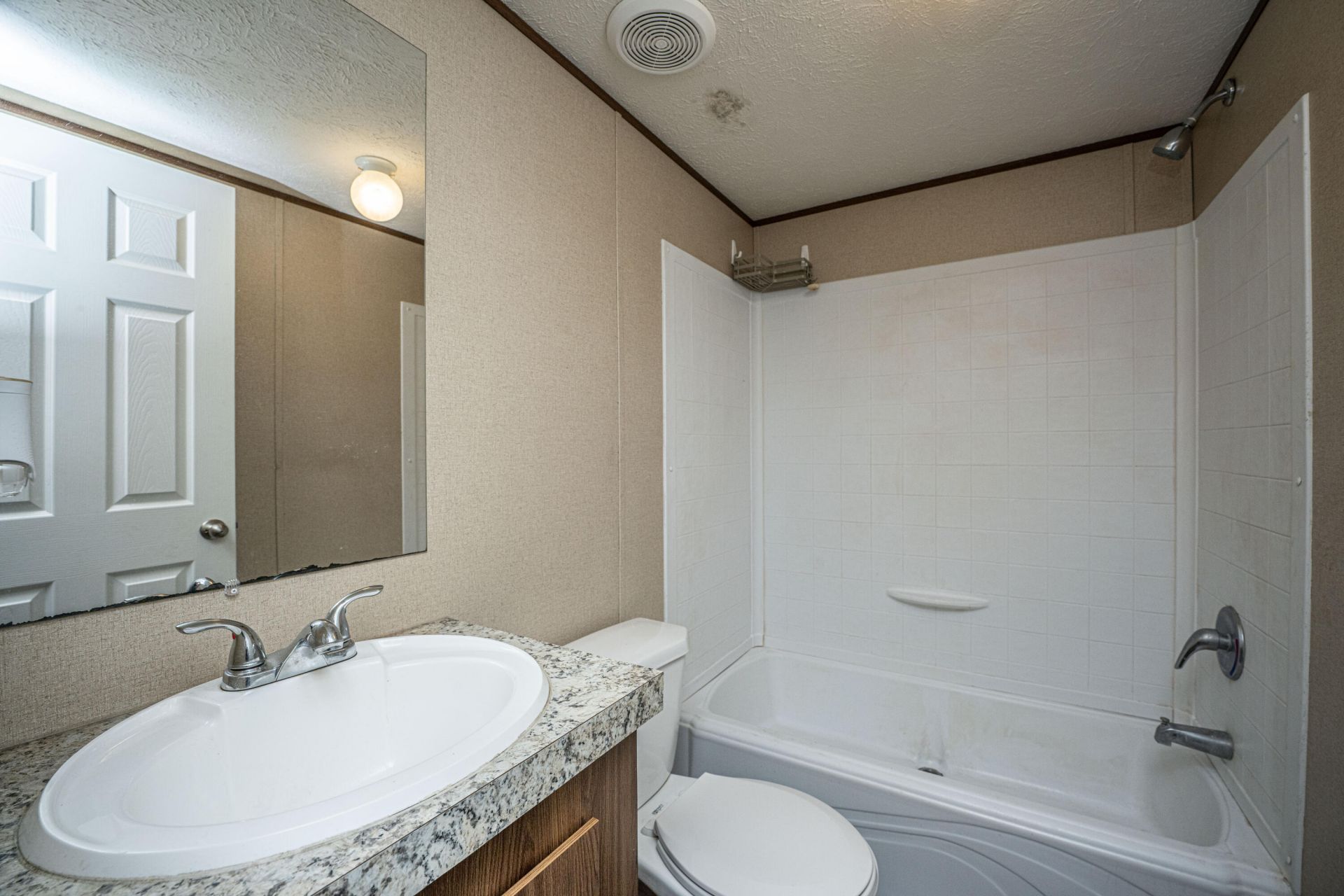 921 Fauling Road Photo 8