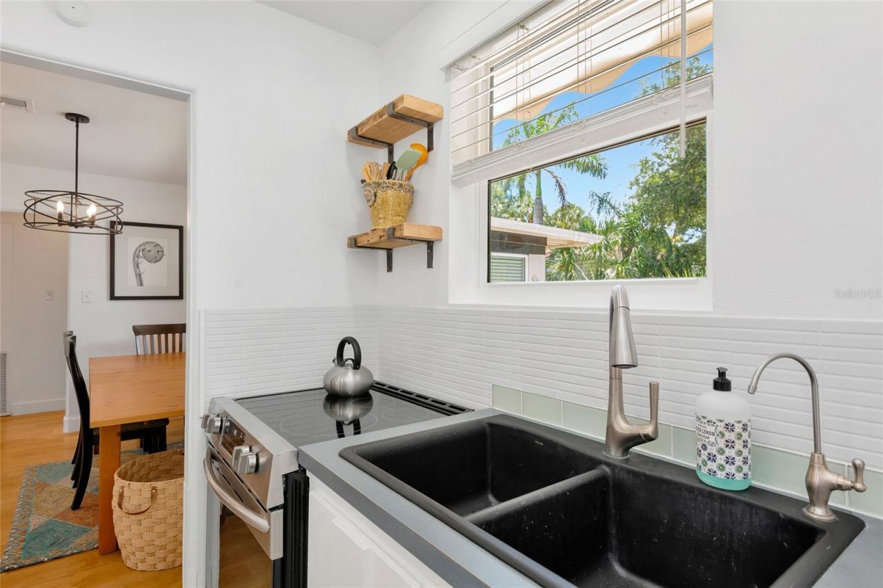 1034 N 22nd Street, Sarasota, FL 34234 Photo