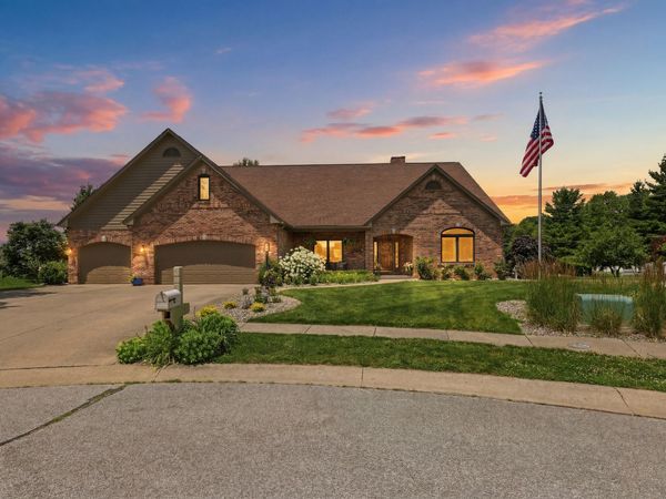 2496 Turf Way, Shelbyville, IN 46176