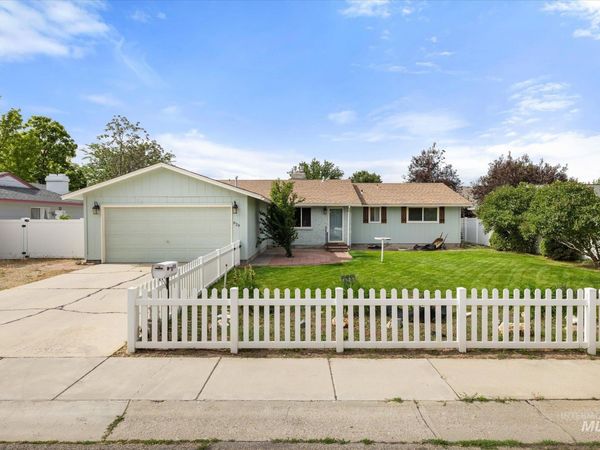 929 W Carlton Ave., Meridian, ID 83642