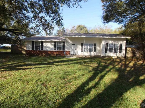 6841 Melanie Dr, Pensacola, FL 32505