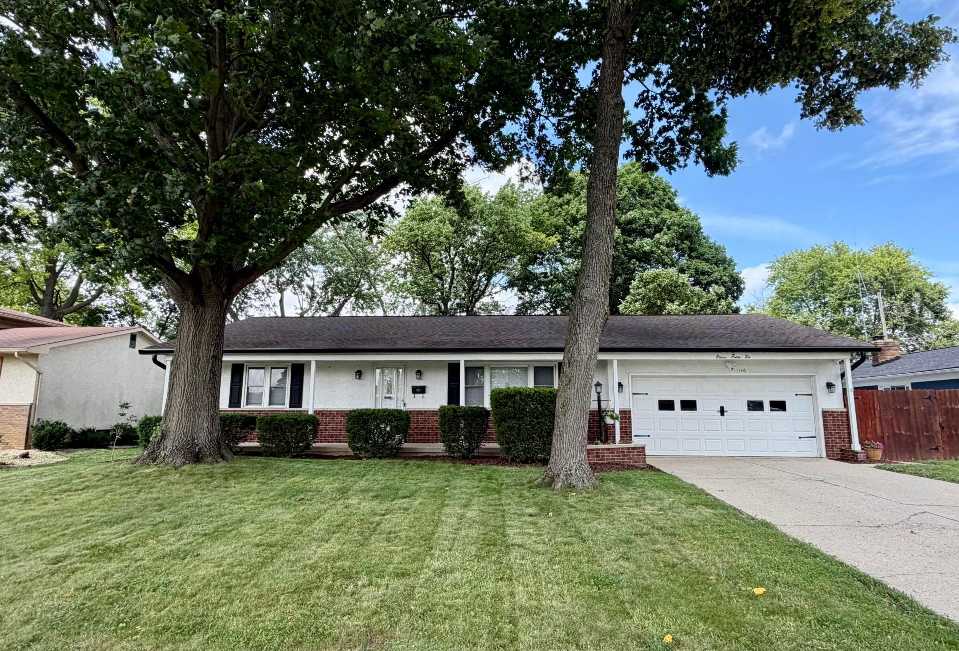 1146 Dechant Court, Columbus, OH 43229 Main Photo