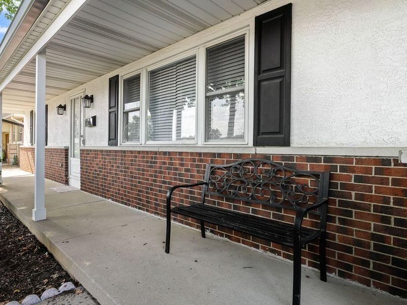 1146 Dechant Court, Columbus, OH 43229 Photo 5