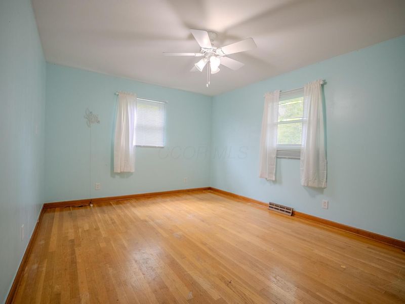 1146 Dechant Court, Columbus, OH 43229 Photo 7
