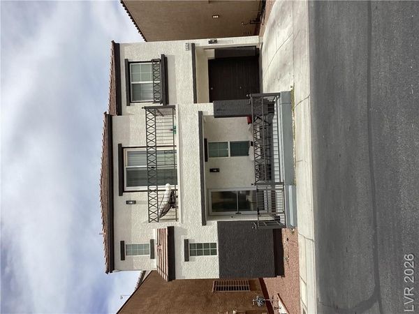 6324 Humus Avenue, Las Vegas, NV 89139