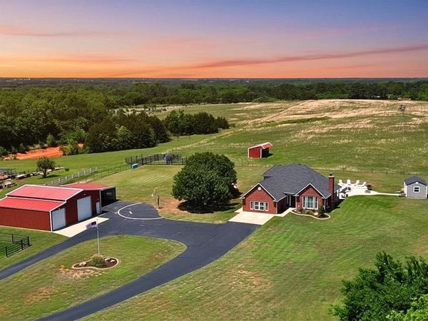 6451 E Post Oak Road, Noble, OK 73068