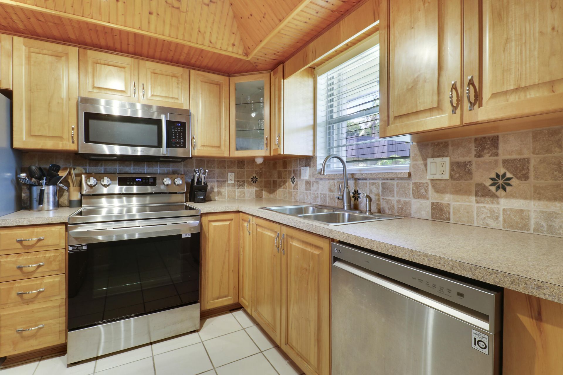 400 Fern Street, Unit 1c, Jupiter, FL 33458 Photo