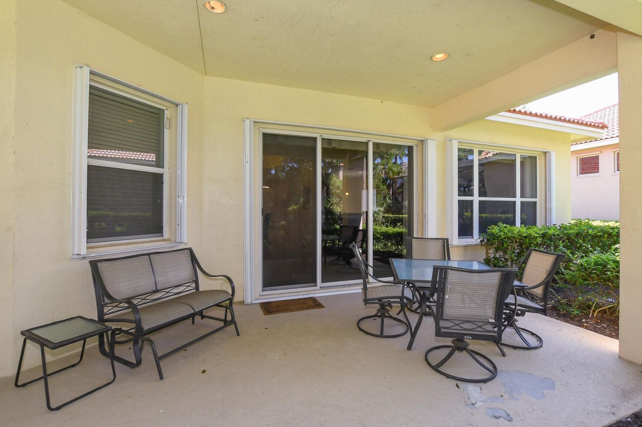 8825 Champions Way, Port Saint Lucie, FL 34986 Photo