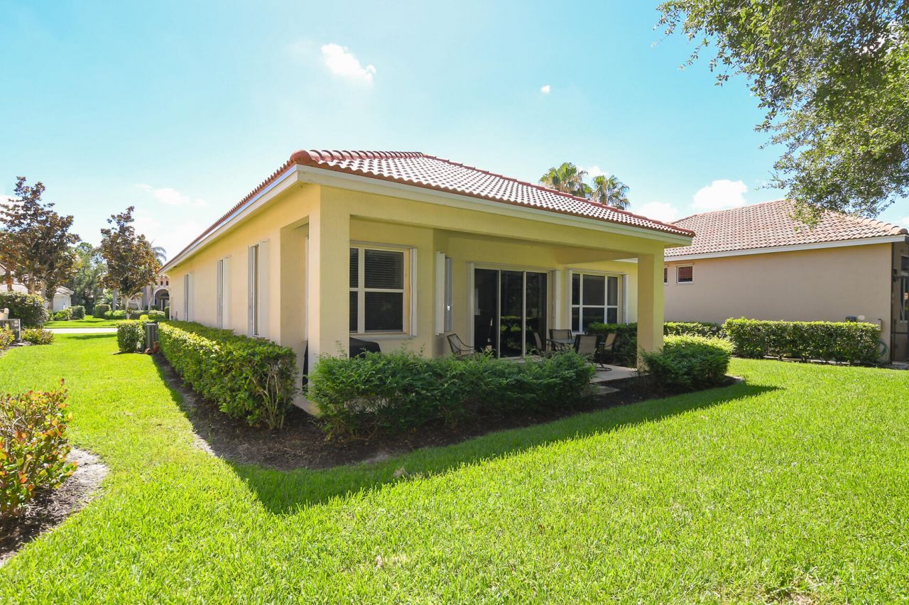 8825 Champions Way, Port Saint Lucie, FL 34986 Photo