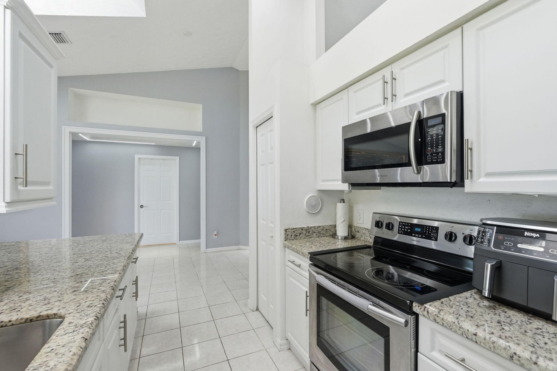 102 NW Peach Street, Port Saint Lucie, FL 34983 Photo