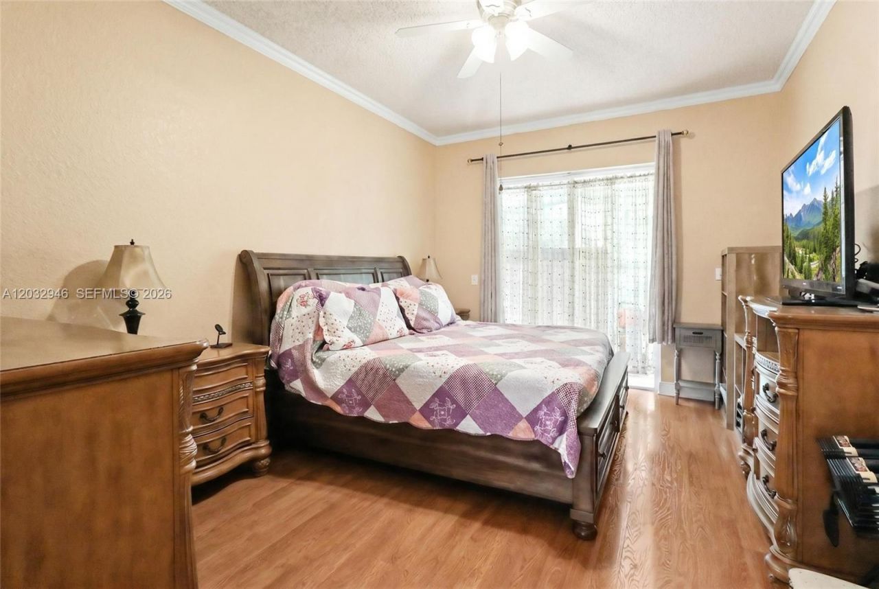 3090 SE 7th Pl, Homestead, FL 33033 Photo