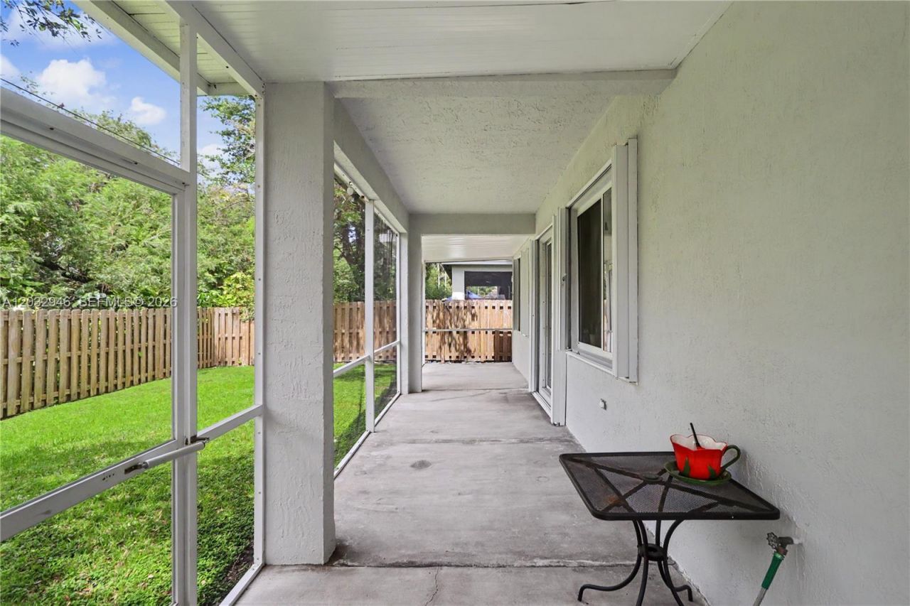 3090 SE 7th Pl, Homestead, FL 33033 Photo